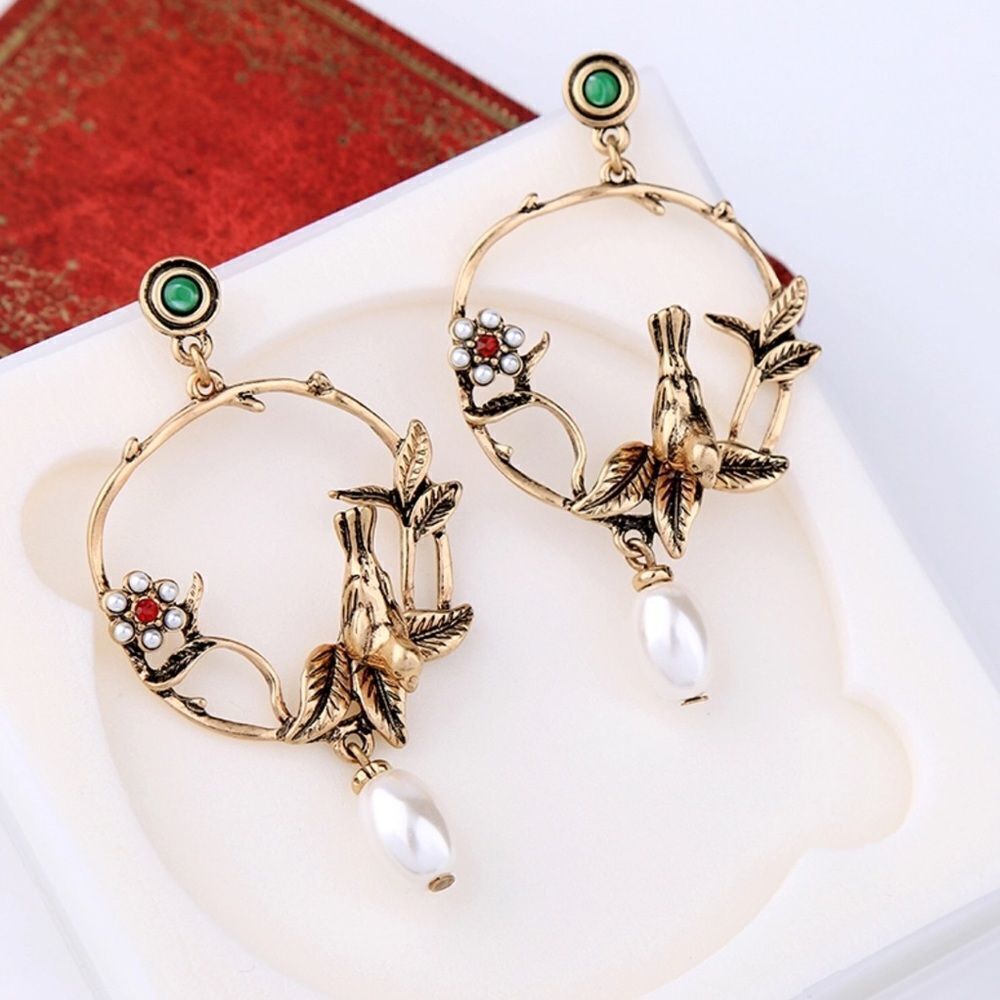 Vintage Inspired Bird Flowers Leaves Faux Pearl Hoop Earrings NWT - Picture 6 of 8